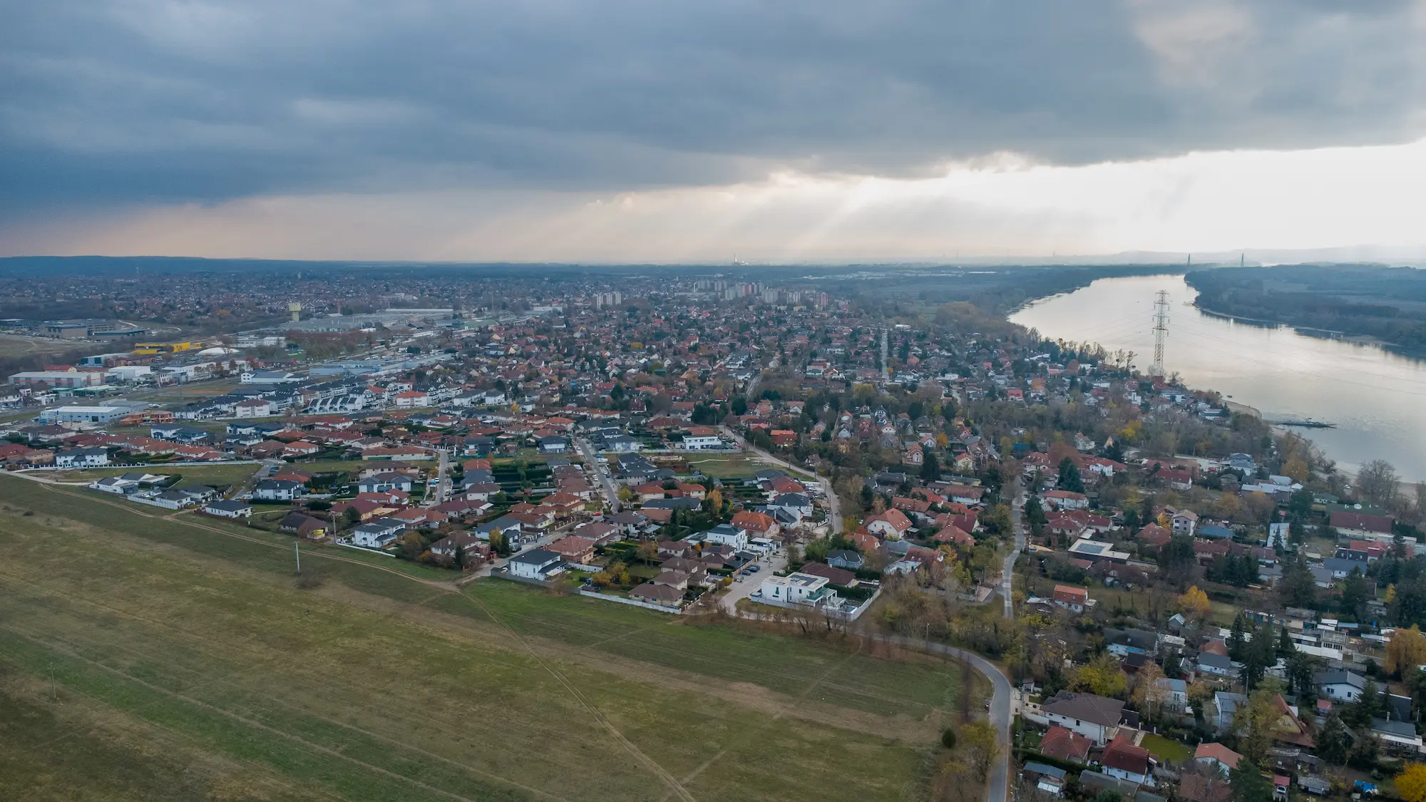 Dunakeszi Ingatlanközvetítés Horváth Vilmossal
